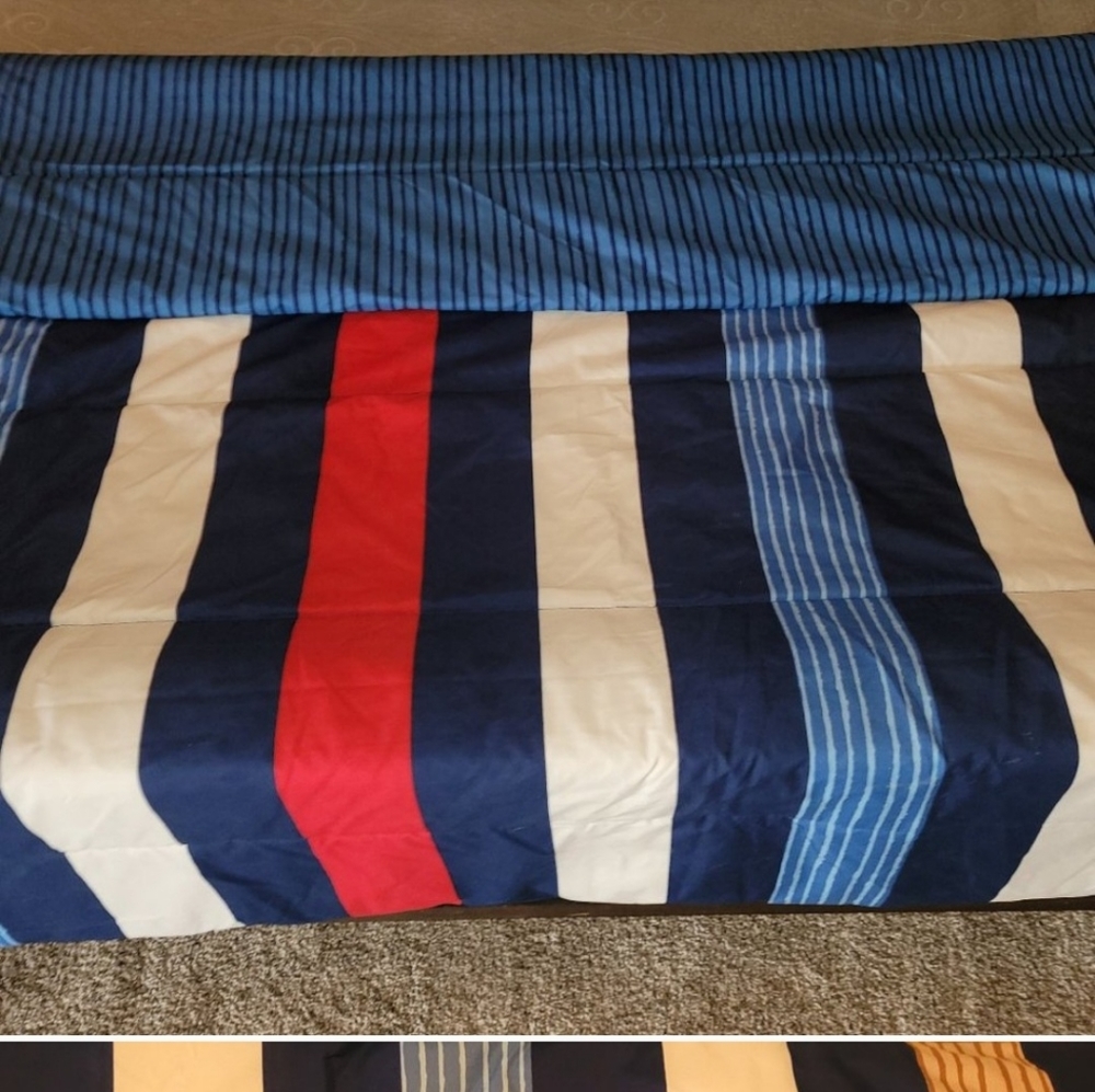 Twin reversible comforter